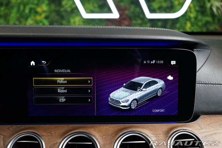 Mercedes-Benz E 400d*4M*360*NEZ.TOP*ŠÍBR* 2020