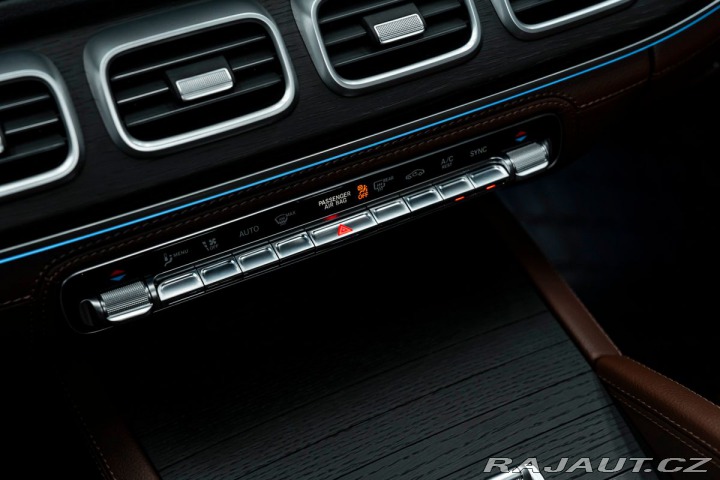 Mercedes-Benz GLE 4Matic, AMG Line, PANO, A 1800