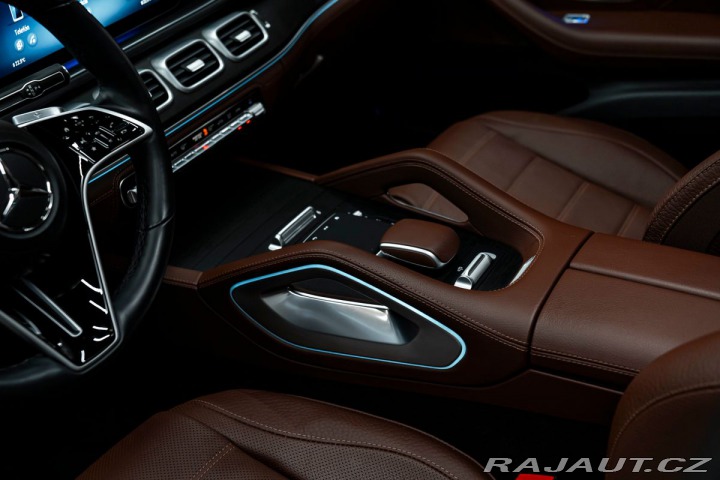 Mercedes-Benz GLE 4Matic, AMG Line, PANO, A 1800