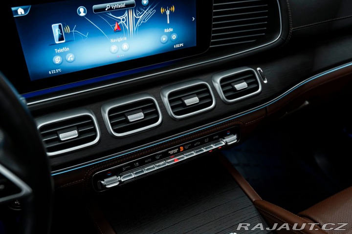 Mercedes-Benz GLE 4Matic, AMG Line, PANO, A 2023