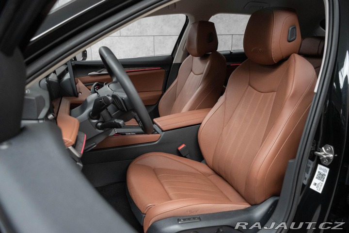 Škoda Superb 2.0 TDI L&K REZERVACE 2025