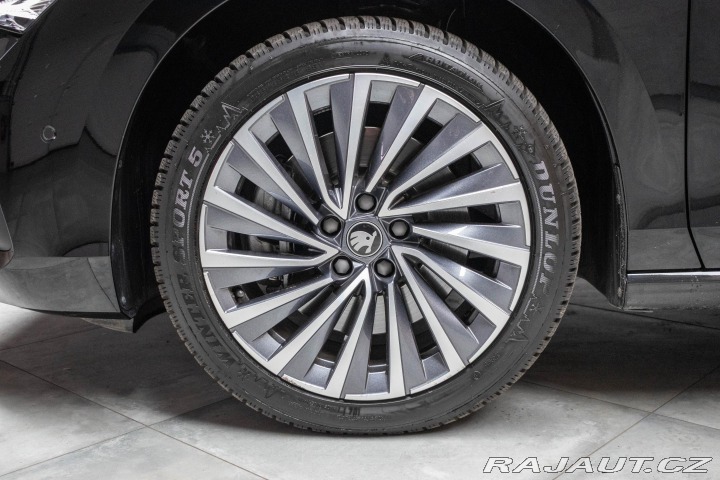Škoda Superb 2.0 TDI L&K REZERVACE 2025