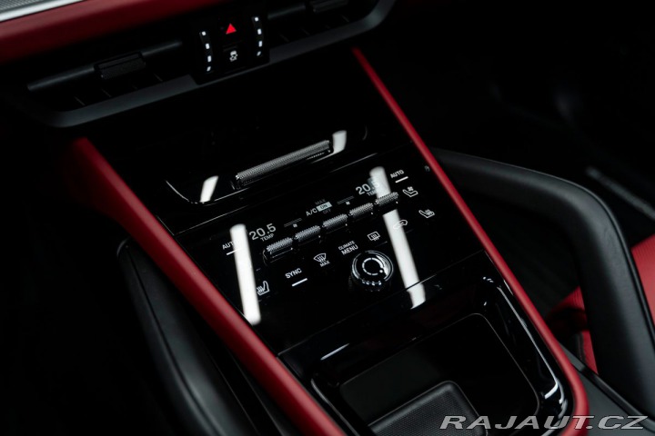 Porsche Cayenne PANO, HD-MATRIX, INNO, VÝ 1800