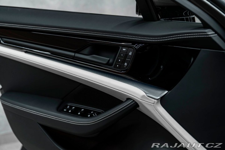 Porsche Panamera 4 E-hybrid, Inno, ActiveR 1800