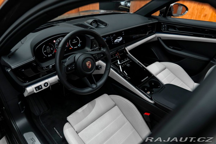 Porsche Panamera 4 E-hybrid, Inno, ActiveR 2025