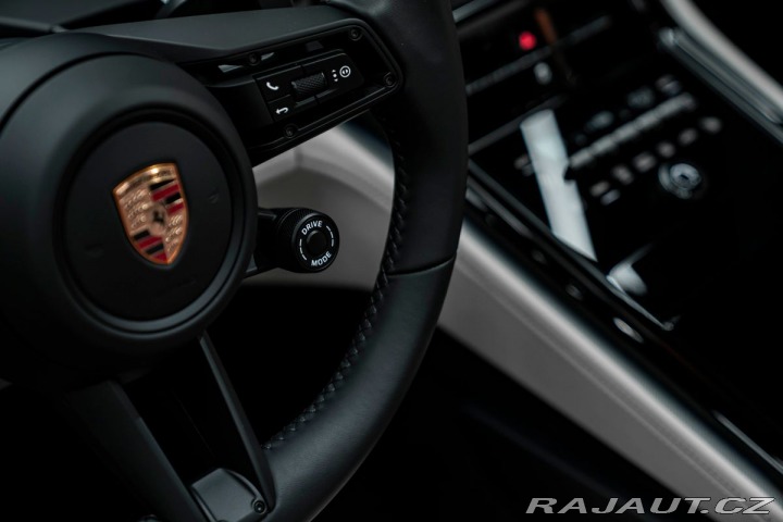 Porsche Panamera 4 E-hybrid, Inno, ActiveR 1800