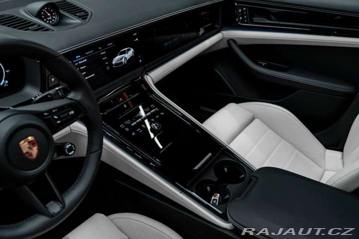 Porsche Panamera 4 E-hybrid, Inno, ActiveR 1800