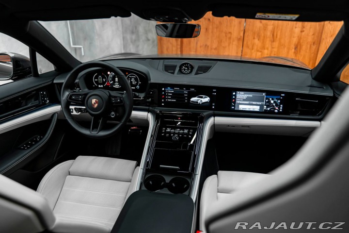 Porsche Panamera 4 E-hybrid, Inno, ActiveR 1800