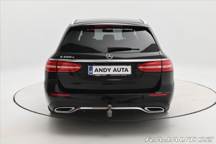 Mercedes-Benz E 2,0 220d 147kW AMGLINE Zá 2022