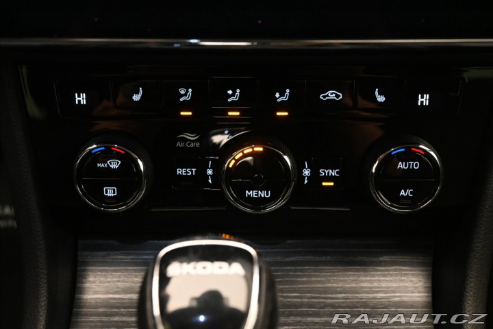 Škoda Superb 2,0 TDI 110 kW DSG Style 2023