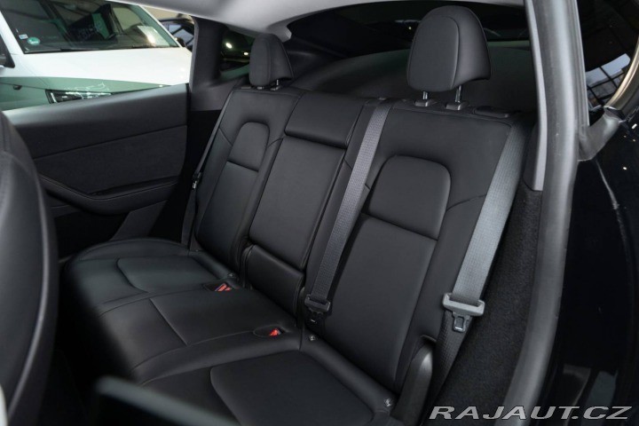 Tesla Model Y Dual Motor Long Range 37 2023