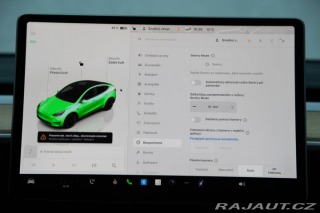 Tesla Model Y Dual Motor Long Range 37 2023