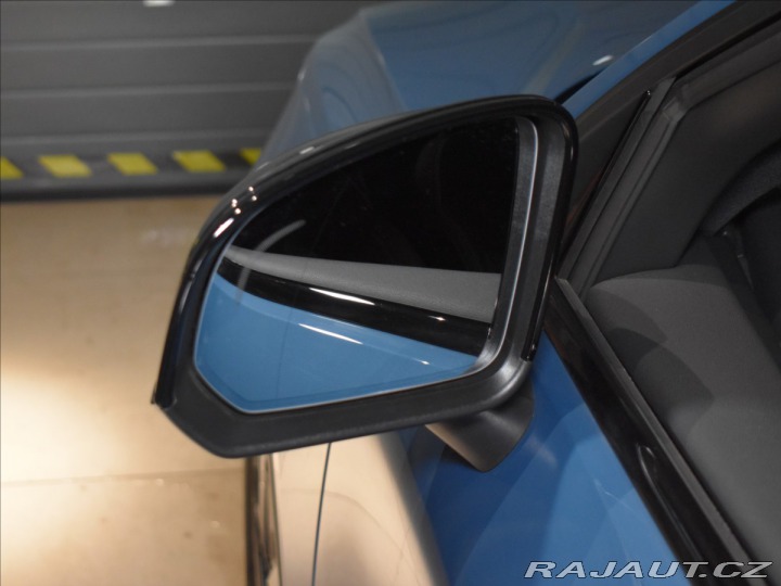 Volvo EX40 0,0 TWIN MOTOR PLUS 2025