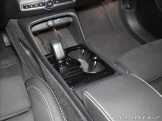 Volvo EX40 0,0 TWIN MOTOR PLUS 2025