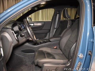 Volvo EX40 0,0 TWIN MOTOR PLUS 2025