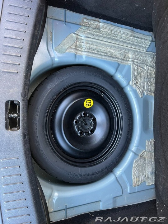 Ford Focus 2,0   i 107kW velmi pěkný 2008