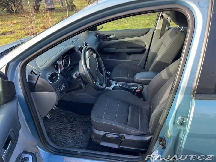 Ford Focus 2,0   i 107kW velmi pěkný 2008