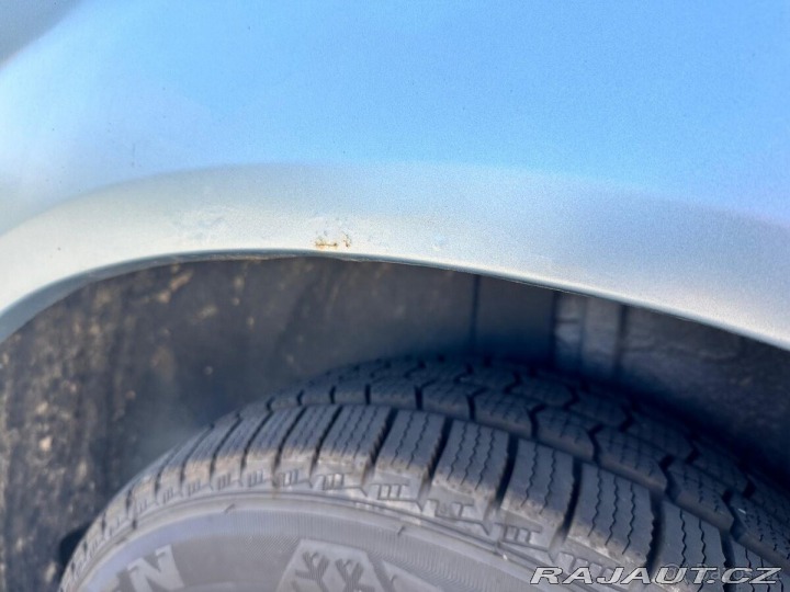 Chrysler Town & Country 3,8   V6 148Kw BENZIN+LPG 2007