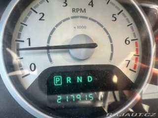 Chrysler Town & Country 3,8   V6 148Kw BENZIN+LPG 2007