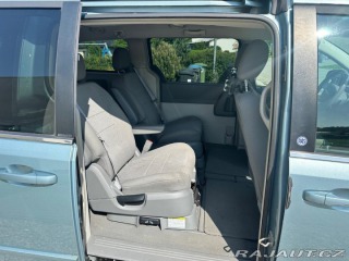 Chrysler Town & Country 3,8   V6 148Kw BENZIN+LPG 2007