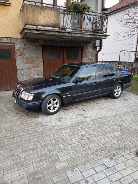 Mercedes-Benz Ostatní modely W124 300D
