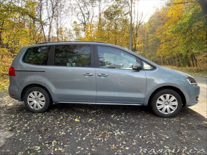 Volkswagen Sharan 2,0   7N TDI 103kW (7 mís 2010