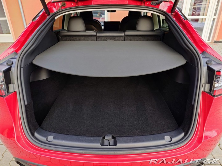 Tesla Model Y Long Rnge Dual Motor 378 2022