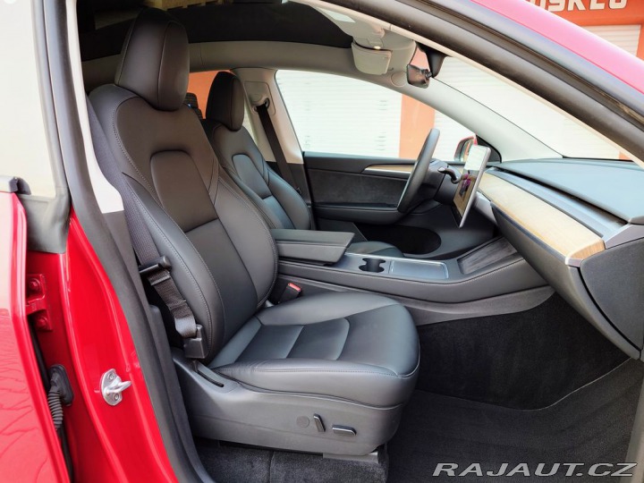 Tesla Model Y Long Rnge Dual Motor 378 2022