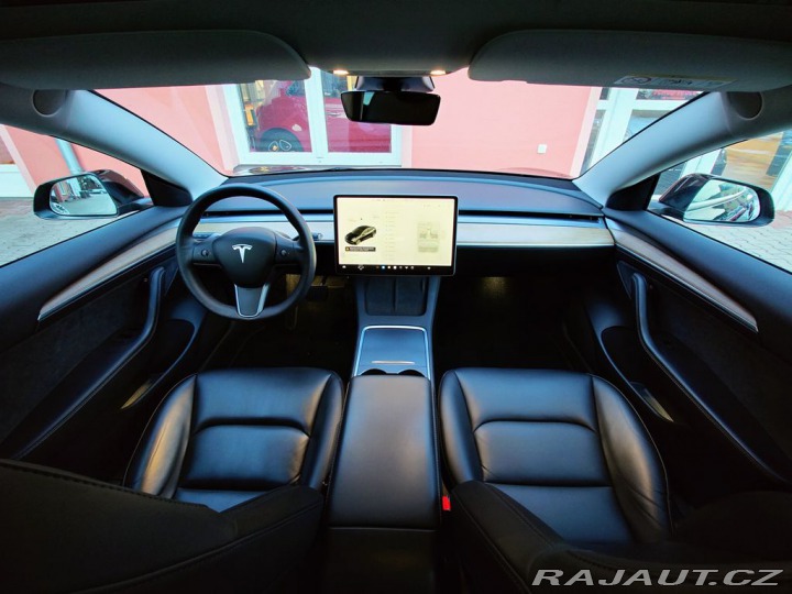 Tesla Model 3 Long Range Dual Motor 366 2021