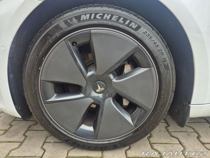 Tesla Model 3 Long Range Dual Motor 366 2021