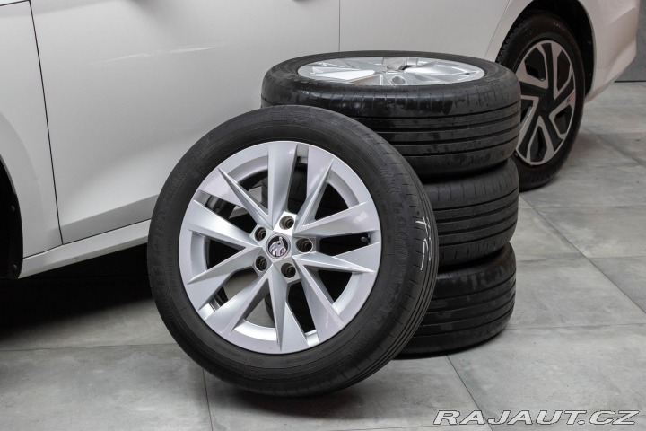 Škoda Octavia 2.0 TDI 110 REZERVACE 2021