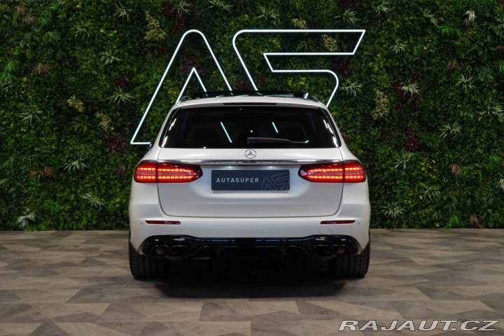 Mercedes-Benz E 63s AMG*4M*HUD*360*PANO*T 2023