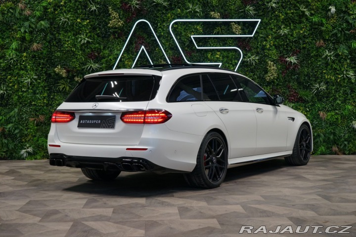 Mercedes-Benz E 63s AMG*4M*HUD*360*PANO*T 2023