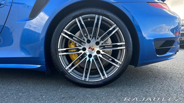Porsche 911 Turbo S 2013