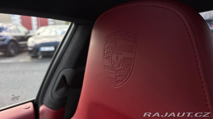 Porsche 911 Turbo S 2013