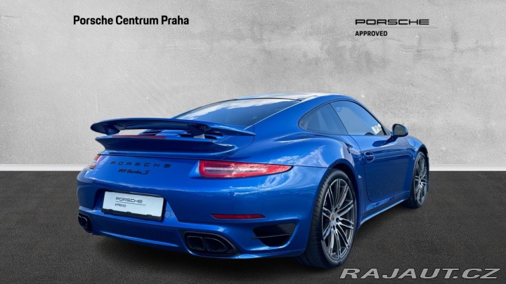 Porsche 911 Turbo S 2013
