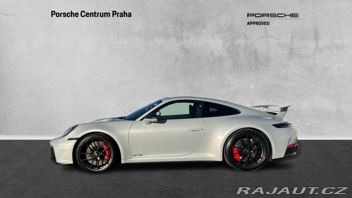 Porsche 911 GTS 2025