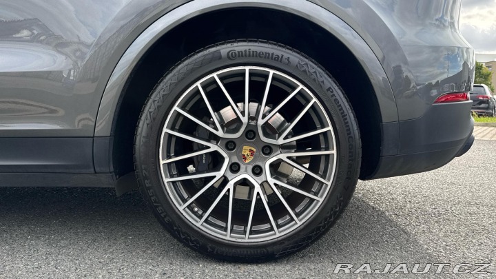 Porsche Cayenne E-Hybrid 2021