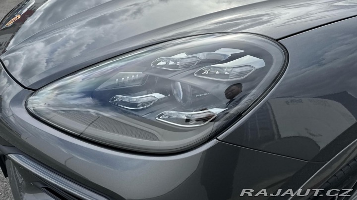 Porsche Cayenne E-Hybrid 2021