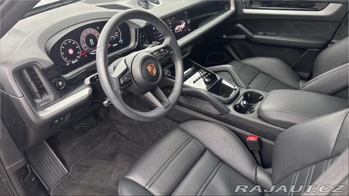 Porsche Cayenne Coupé 2025