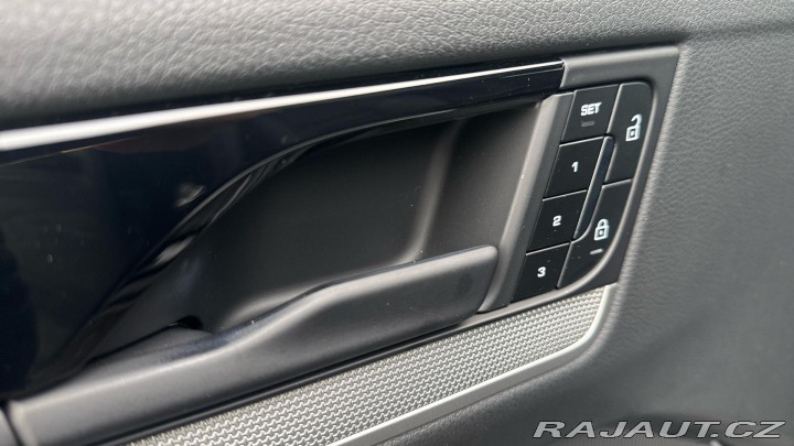 Porsche Cayenne Coupé 2025