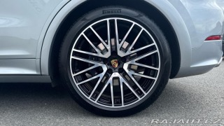 Porsche Cayenne E-Hybrid 2024