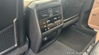 Porsche Cayenne E-Hybrid 2024