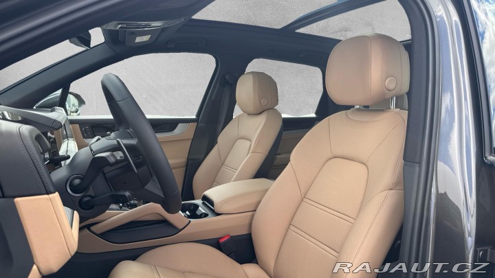 Porsche Cayenne S E-Hybrid 2025