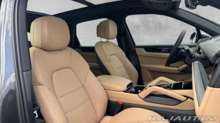 Porsche Cayenne S E-Hybrid 2025