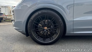 Porsche Cayenne Coupé 2025