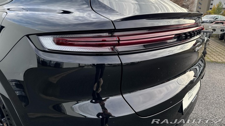 Porsche Cayenne E Hybrid Coupé 2025