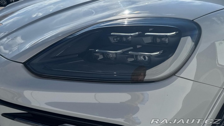 Porsche Cayenne S 2025