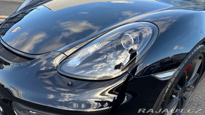 Porsche Cayman GT4 2016