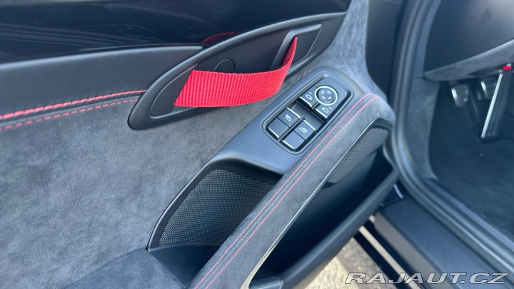 Porsche Cayman GT4 2016